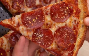 High Protein Pepperoni Pizza (Low Calorie, Macro-Friendly)
